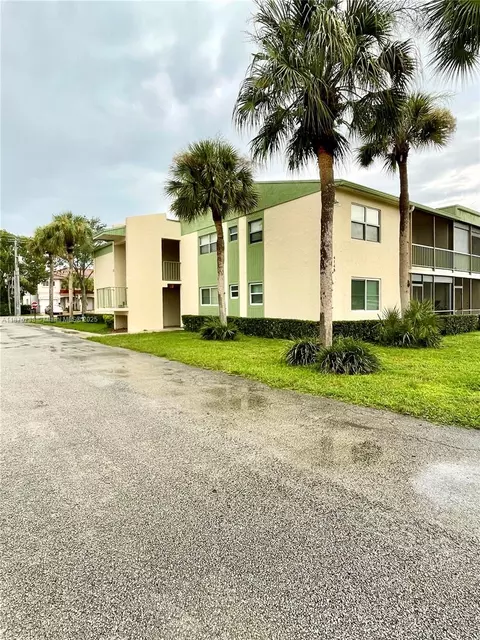 4148 NW 90th Ave #206, Coral Springs, FL 33065