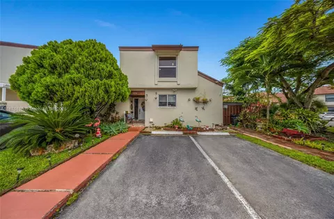 9770 NW 4th Ln #9770, Miami, FL 33172