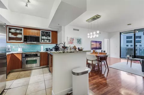 888 S Douglas Rd #1117, Coral Gables, FL 33134