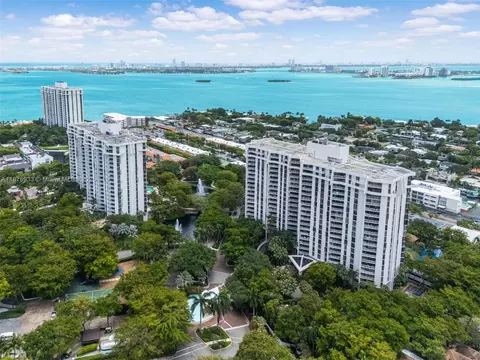2000 Towerside Ter #1407, Miami, FL 33138
