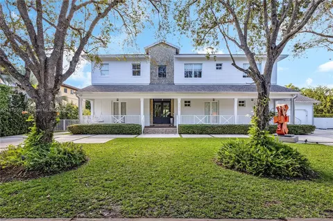 9460 SW 69th Ave, Pinecrest, FL 33156