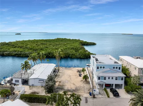 Undisclosed, Key Largo, FL 33070