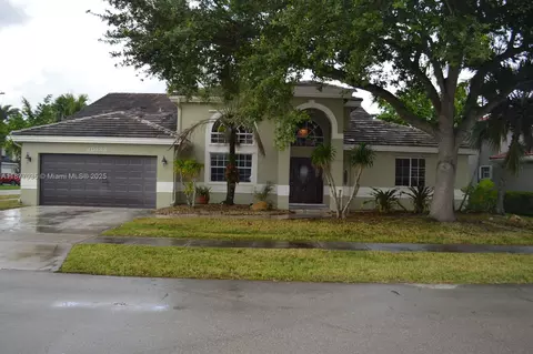 20133 NW 9th Ct, Pembroke Pines, FL 33029