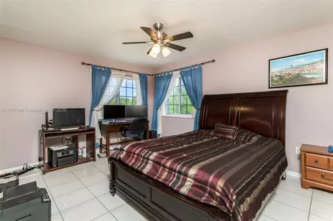 Bedroom - 2091 SW 176th Ave, Miramar, FL 33029 photo 3 of 5