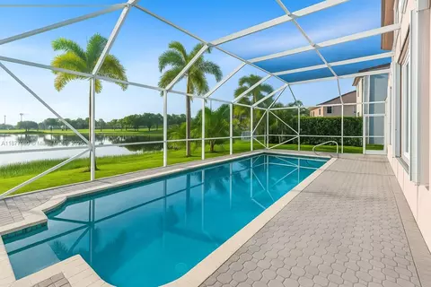 Exterior - 2091 SW 176th Ave, Miramar, FL 33029 photo 3 of 7