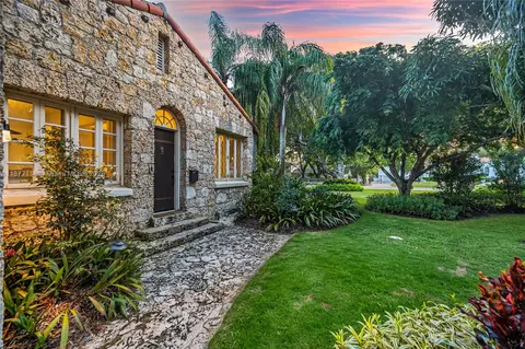 Exterior - 3903 Granada Blvd, Coral Gables, FL 33134 photo 5 of 20
