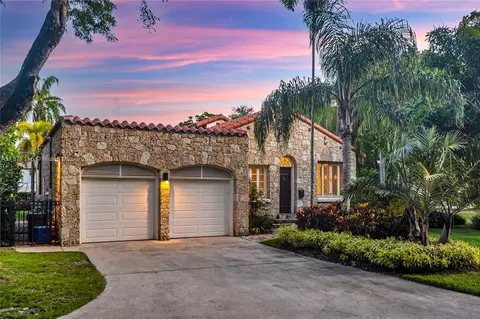 Exterior - 3903 Granada Blvd, Coral Gables, FL 33134 photo 3 of 20