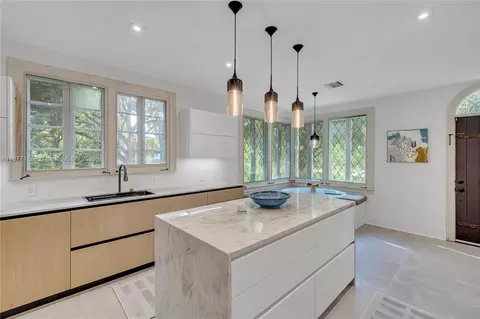 Kitchen - 3903 Granada Blvd, Coral Gables, FL 33134 photo 2 of 6