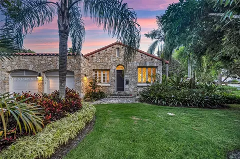 Exterior - 3903 Granada Blvd, Coral Gables, FL 33134 photo 2 of 20