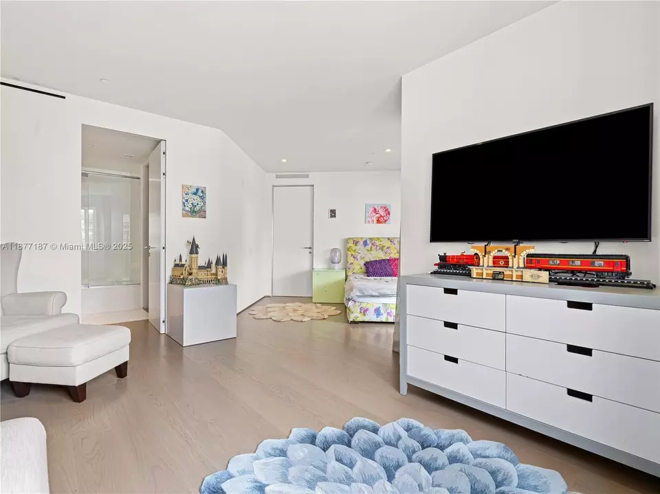 Other - 8011 Fisher Island Dr #8011, Miami Beach, FL 33109 photo 4 of 15