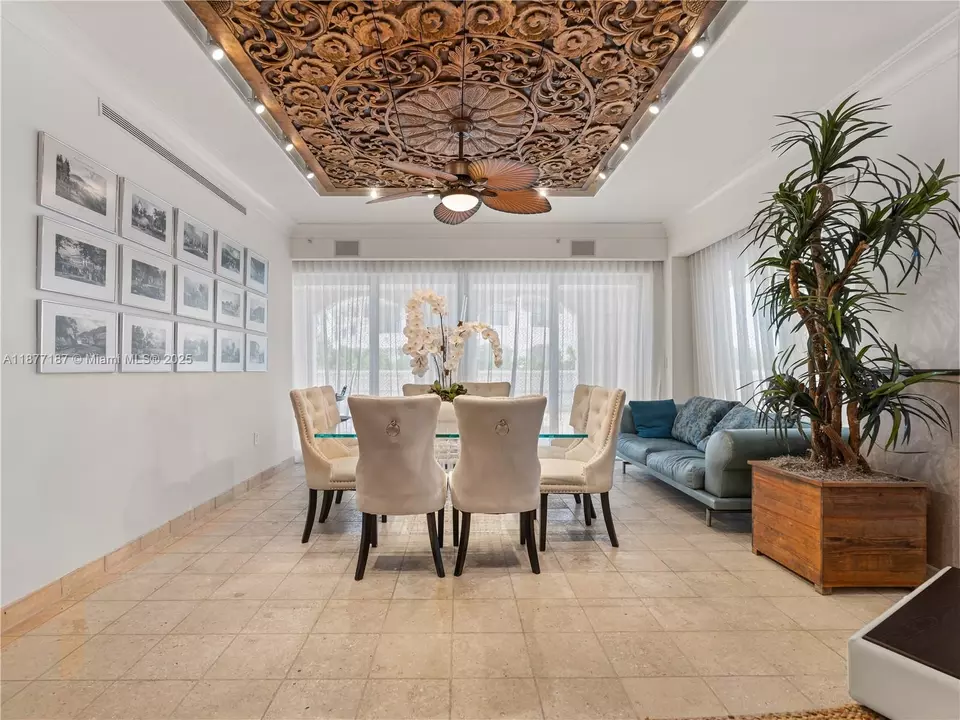 Dining - 8011 Fisher Island Dr #8011, Miami Beach, FL 33109 photo 1 of 2