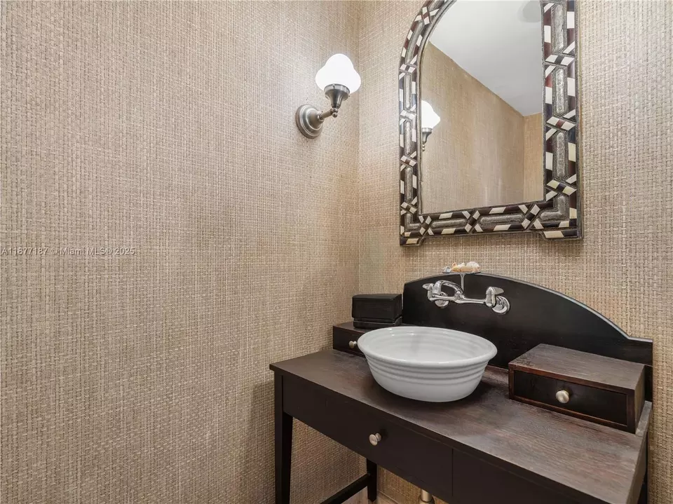 Bath - 8011 Fisher Island Dr #8011, Miami Beach, FL 33109 photo 11 of 12