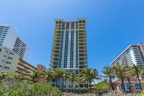 2080 S Ocean Dr #1507, Hallandale Beach, FL 33009