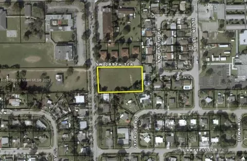 Nnn SW 289 Terr, Miami, FL 33033