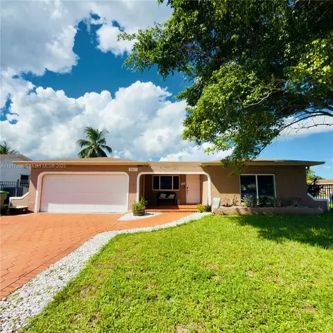 8801 NW 6th St, Pembroke Pines, FL 33024