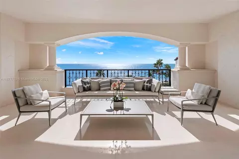 7966 Fisher Island Dr #7966, Miami Beach, FL 33109