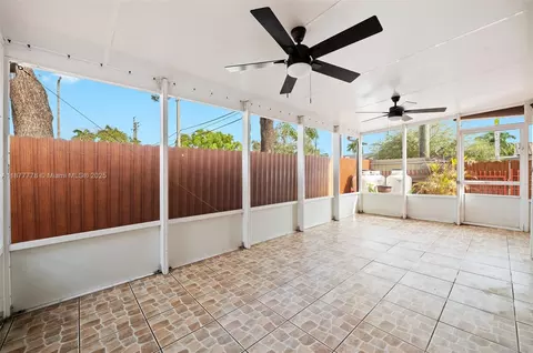 Exterior - 3203 W 70th Ter, Hialeah, FL 33018 photo 2 of 5