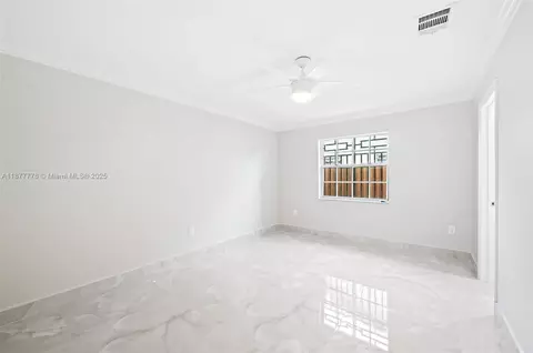 Bedroom - 3203 W 70th Ter, Hialeah, FL 33018 photo 2 of 5