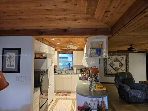 Other - 7322 Stardust Dr, Hialeah, FL 33015 photo 6 of 9