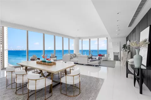 17975 Collins Ave #N-1802, Sunny Isles Beach, FL 33160