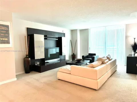 9055 SW 73rd Ct #1705, Miami, FL 33156
