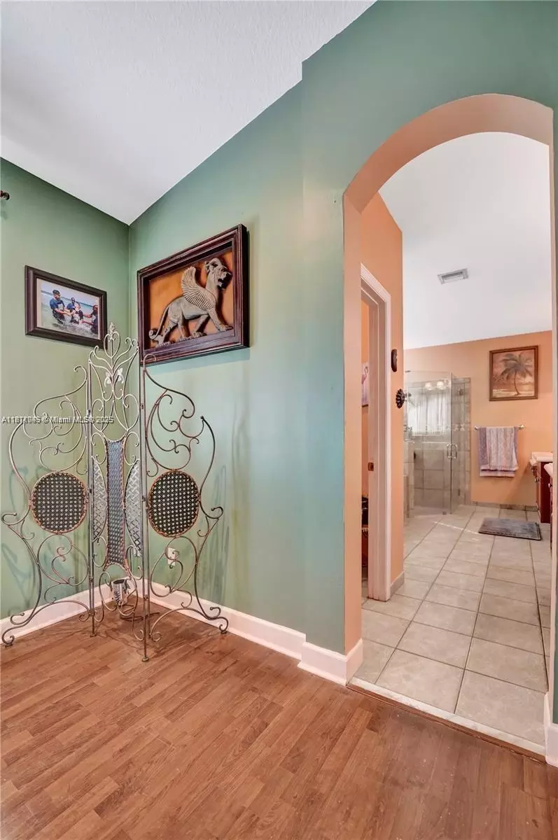 Entry Way - 14520 SW 37th St, Miramar, FL 33027 photo 4 of 4