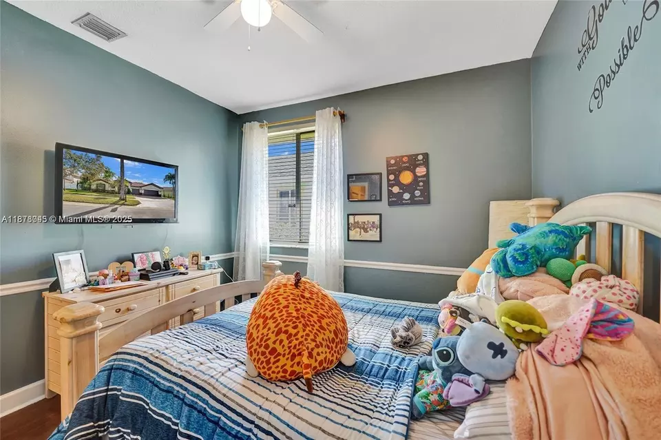 Bedroom - 14520 SW 37th St, Miramar, FL 33027 photo 2 of 6