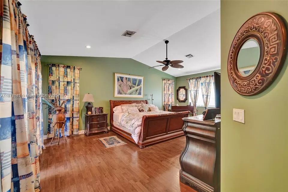 Bedroom - 14520 SW 37th St, Miramar, FL 33027 photo 4 of 6
