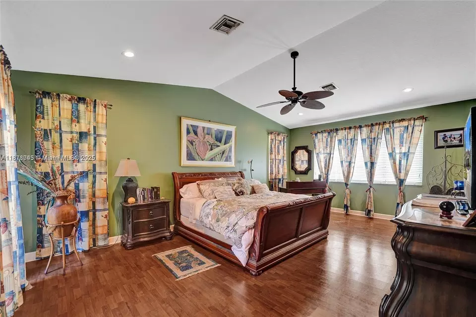 Bedroom - 14520 SW 37th St, Miramar, FL 33027 photo 5 of 6