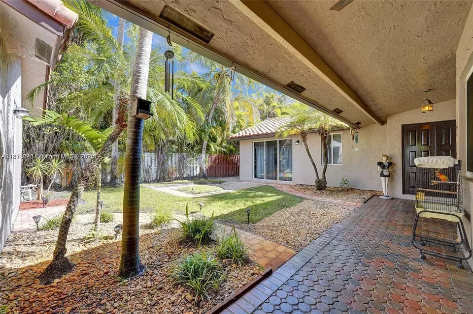 Exterior - 14520 SW 37th St, Miramar, FL 33027 photo 2 of 6