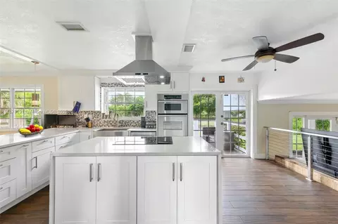 16530 Royal Poinciana Ct, Weston, FL 33326