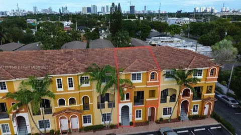 111 NW 2nd Ave #10, Hallandale Beach, FL 33009