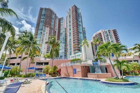 3370 Hidden Bay Dr #1115, Aventura, FL 33180