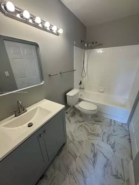 Bath - 18332 NW 68th Ave #A, Hialeah, FL 33015 photo 1 of 3