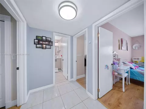 7250 W 2nd Ct, Hialeah, FL 33014 photo 25