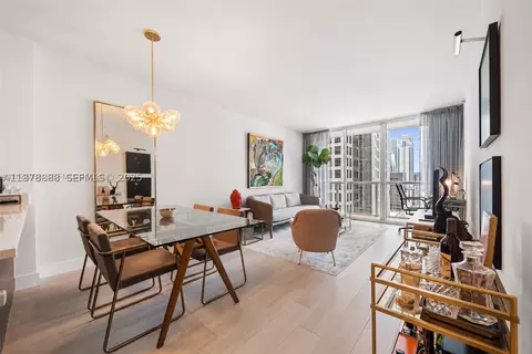 55 SE 6th St #1908, Miami, FL 33131