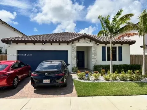 11914 SW 241st St, Princeton, FL 33032