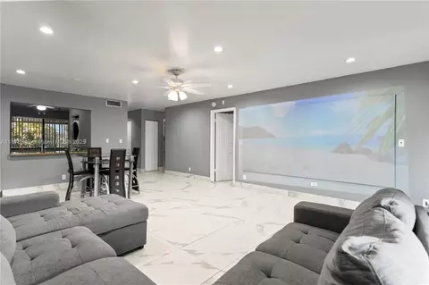 177 W Laurel #1107, Margate, FL 33063