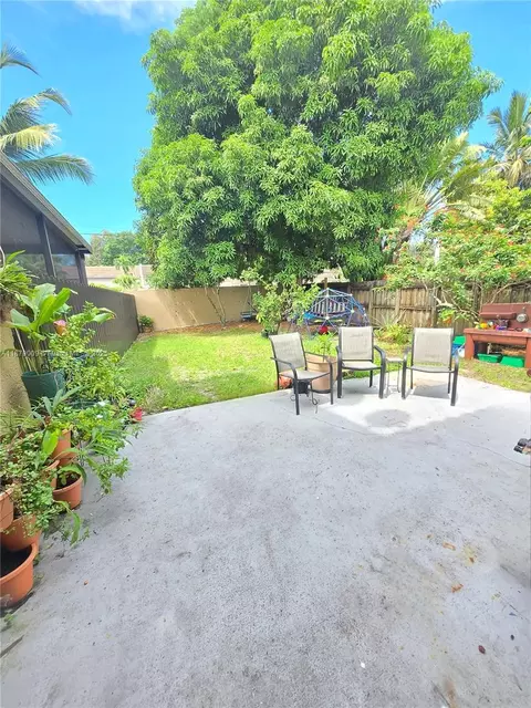 Exterior - 19710 Cypress Ct, Hialeah, FL 33015 photo 2 of 3