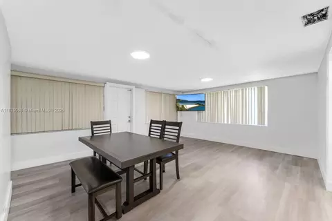 Dining - 870 E 39th Pl, Hialeah, FL 33013 photo 1 of 1