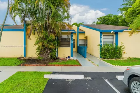 7378 NW 34th St, Lauderhill, FL 33319