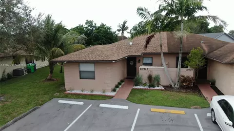 10916 NW 29th Ct, Sunrise, FL 33322