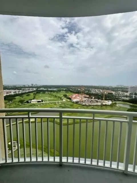 1745 E Hallandale Beach Blvd #2203W, Hallandale Beach, FL 33009