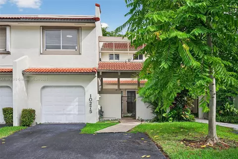 10275 NW 46th St, Doral, FL 33178