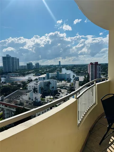 3180 S Ocean Dr #1620, Hallandale Beach, FL 33009