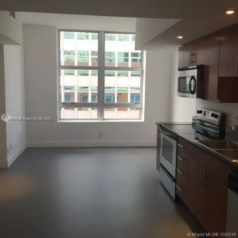 111 E Flagler St #1003, Miami, FL 33131