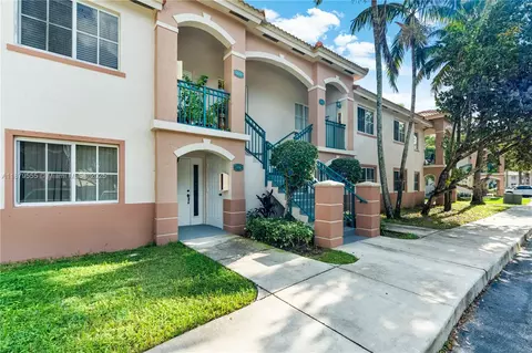 2921 SE 13th Ave #104-48, Homestead, FL 33035