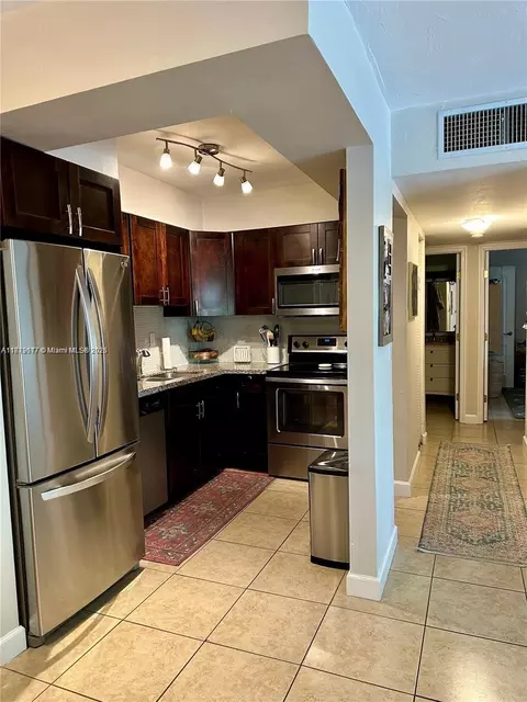 7953 SW 104th St #208D, Miami, FL 33156