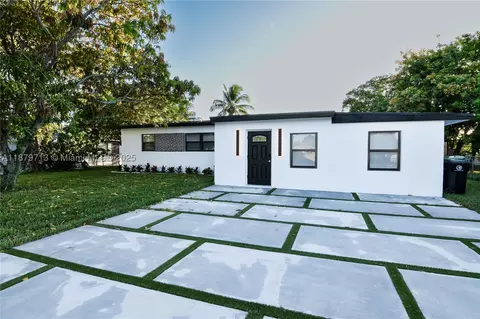 413 SW 22nd Ter, Fort Lauderdale, FL 33312