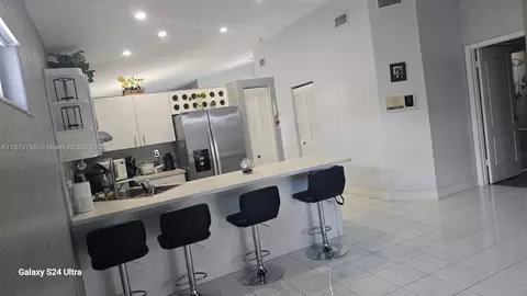 Other - 3240 W 76th Pl, Hialeah, FL 33018 photo 10 of 29